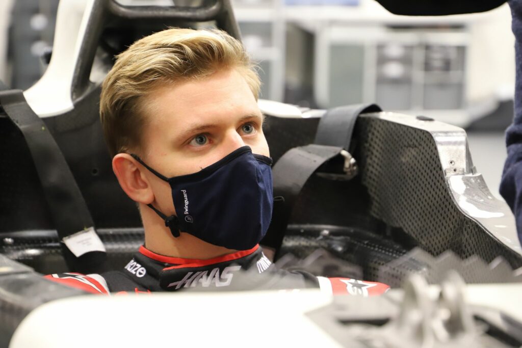 Nur 24 Stunden: Schumacher & Co. testen unter XXL-Zeitdruck