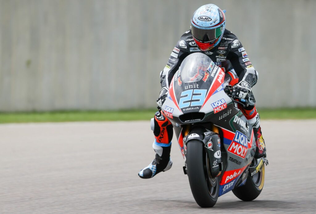 Großer Preis der USA: Schrötter gibt im Moto2-Rennen auf