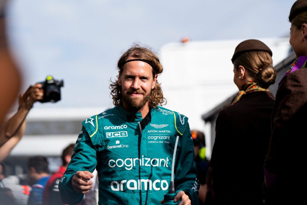 Vettel im Smoking: Auszeichnung für Motorsport-Lebenswerk