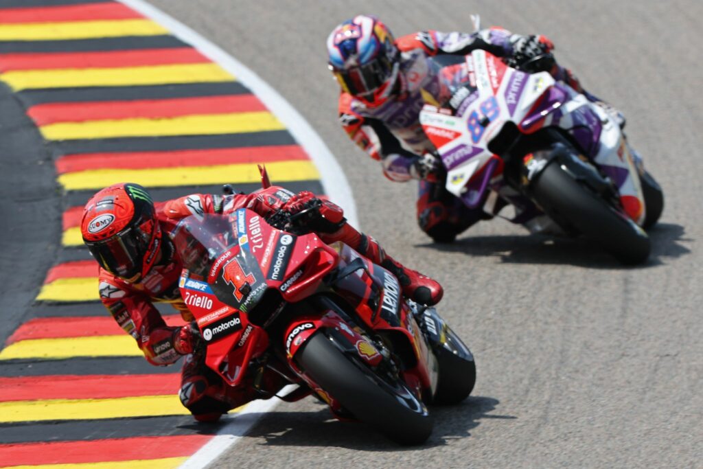 Motorrad-WM in Malaysia: Duell um den Titel bleibt spannend