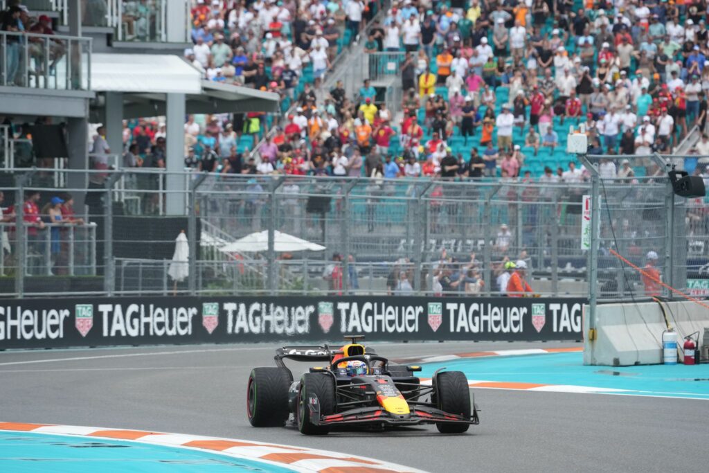 Verstappen rast zur Formel-1-Pole in Miami